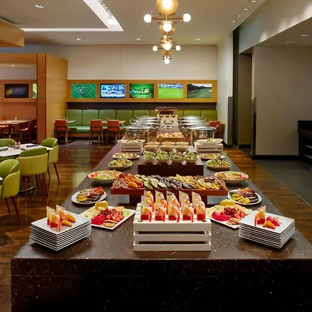 Atlanta Airport Marriott Gateway-3